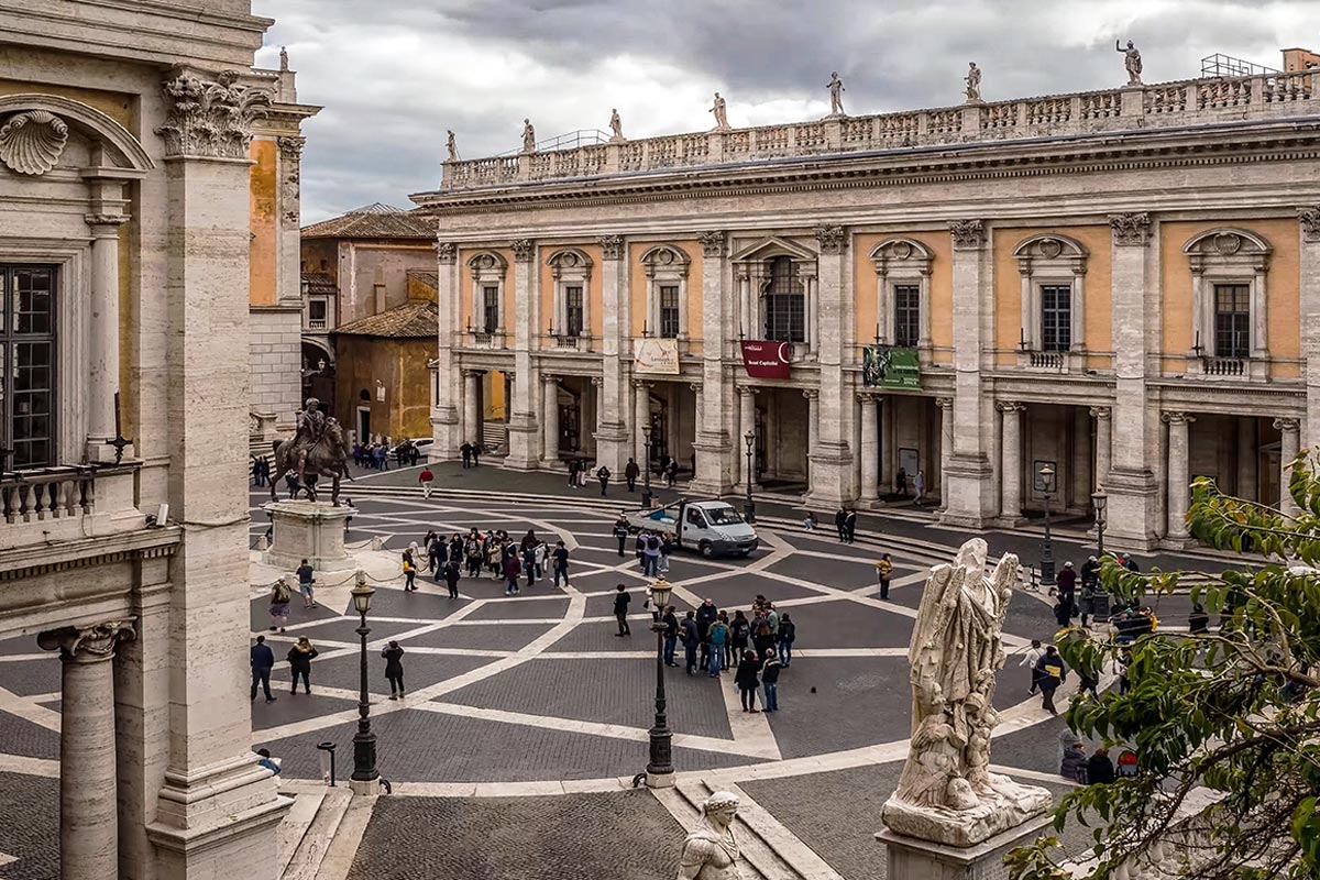 Capitoline Hill - Rome, Italy, image size:1200x800