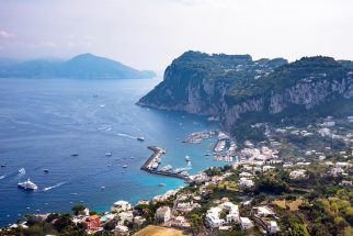 Panoramic View of Port and Capri Bay