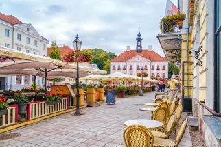 Tartu, Estonia: Raekoja Plats (Town Hall square)